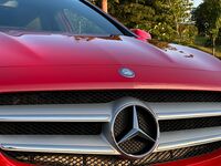 MERCEDES-BENZ GLA CLASS