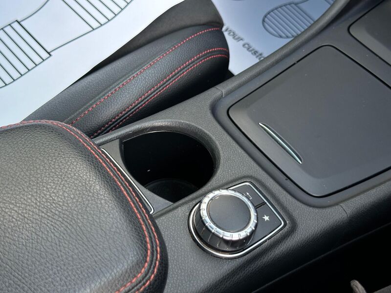 MERCEDES-BENZ GLA CLASS