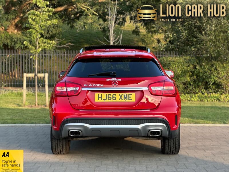 MERCEDES-BENZ GLA CLASS