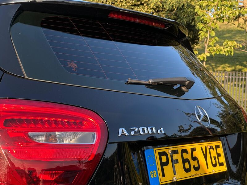 MERCEDES-BENZ A CLASS