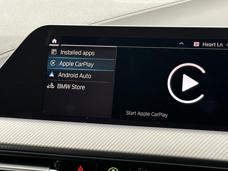 BMW 1 SERIES