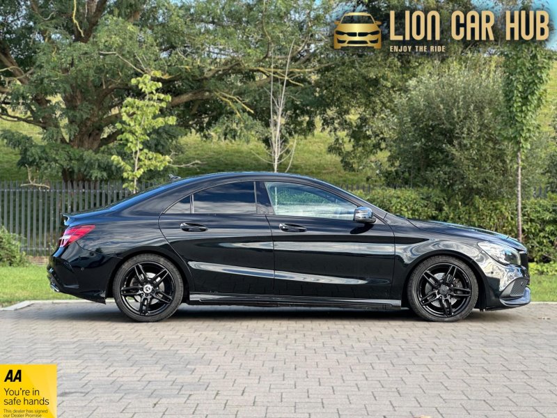 MERCEDES-BENZ CLA