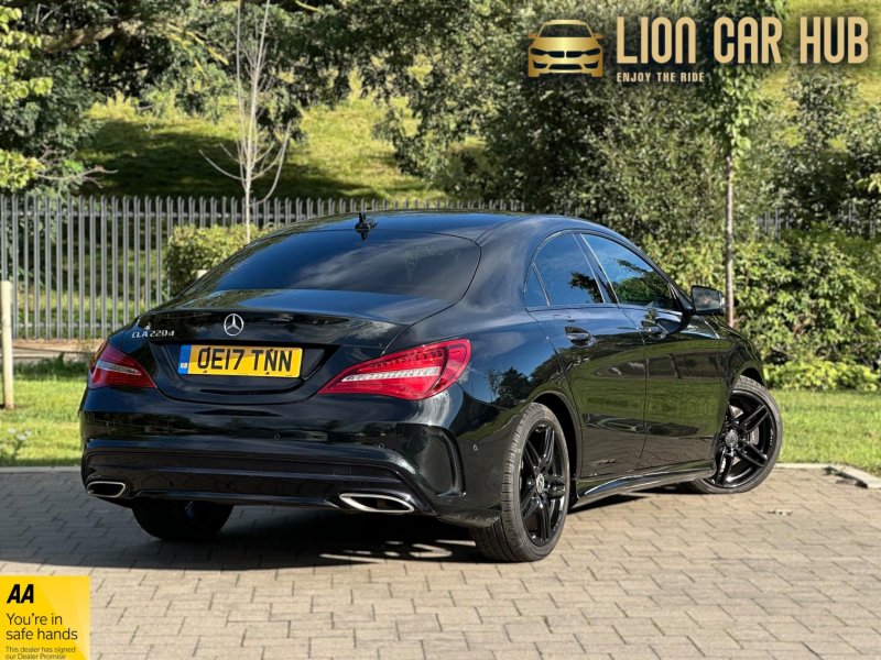 MERCEDES-BENZ CLA