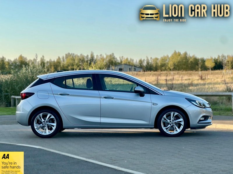 VAUXHALL ASTRA