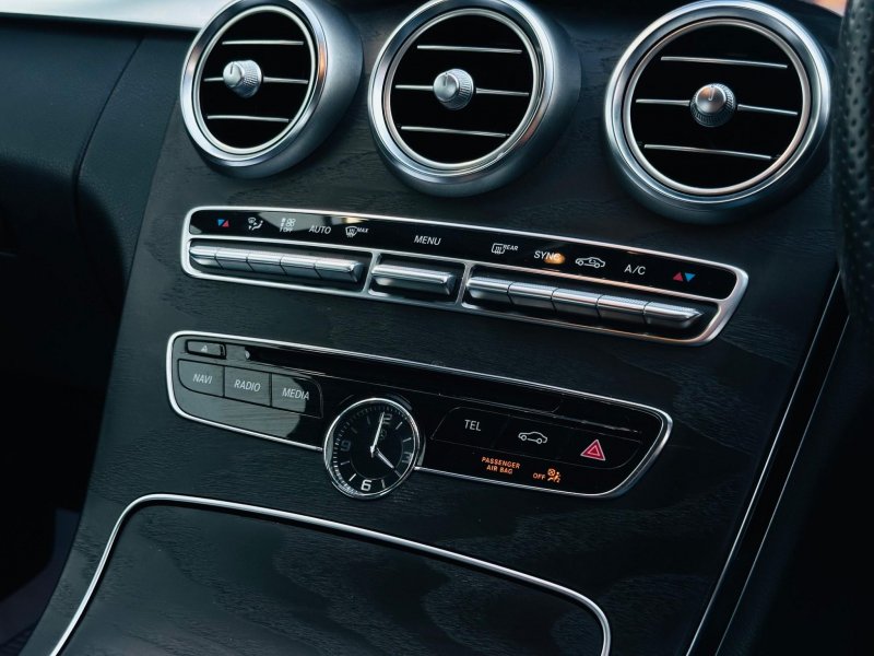 MERCEDES-BENZ C CLASS