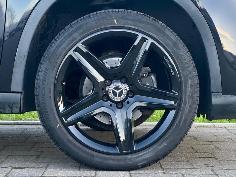 MERCEDES-BENZ GLA CLASS