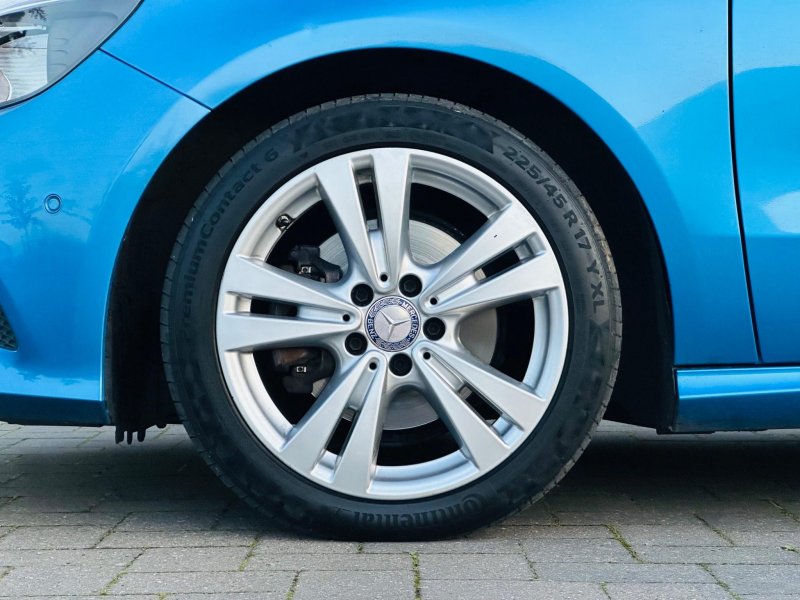 MERCEDES-BENZ A CLASS