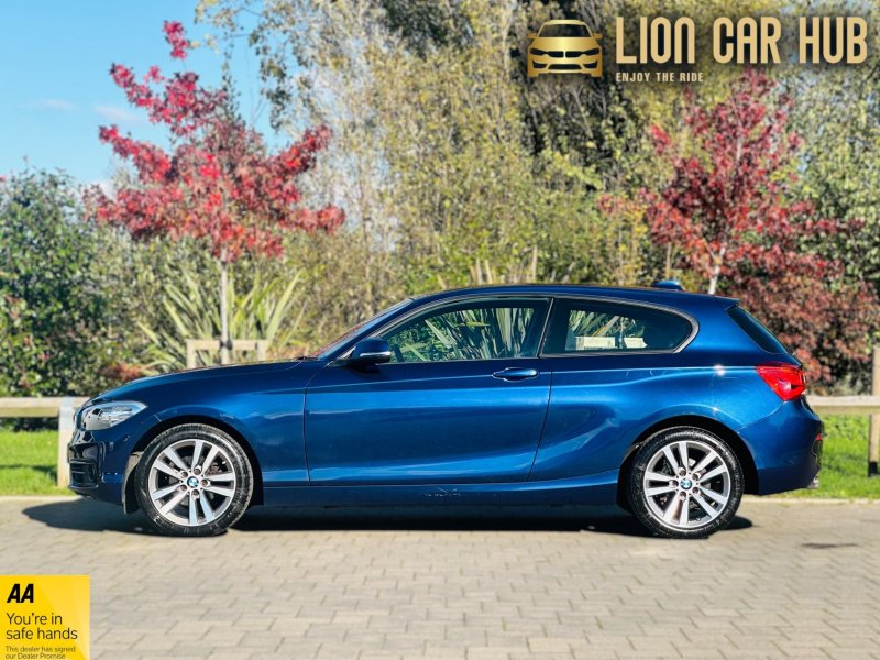 BMW 1 SERIES
