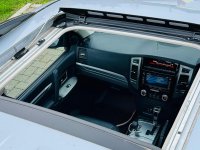 MITSUBISHI SHOGUN