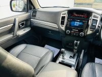 MITSUBISHI SHOGUN