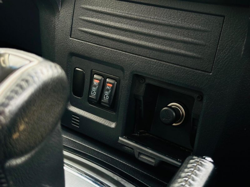 MITSUBISHI SHOGUN