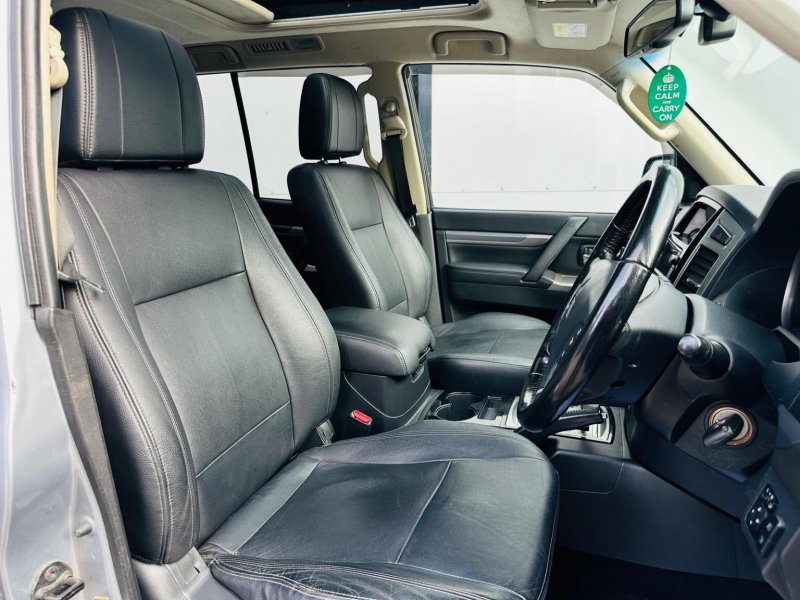 MITSUBISHI SHOGUN