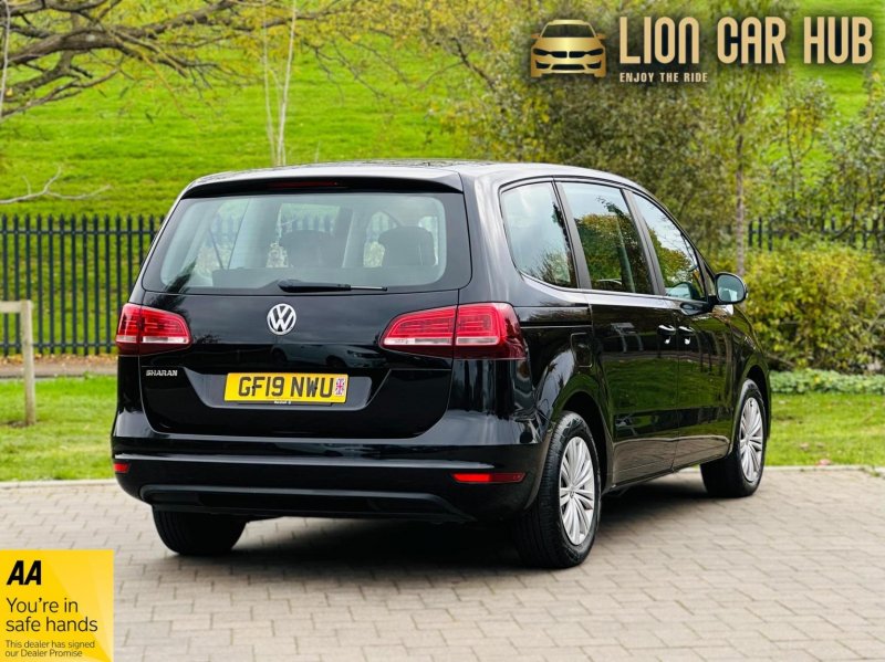 VOLKSWAGEN SHARAN