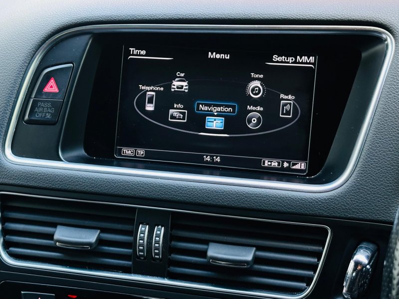 AUDI Q5