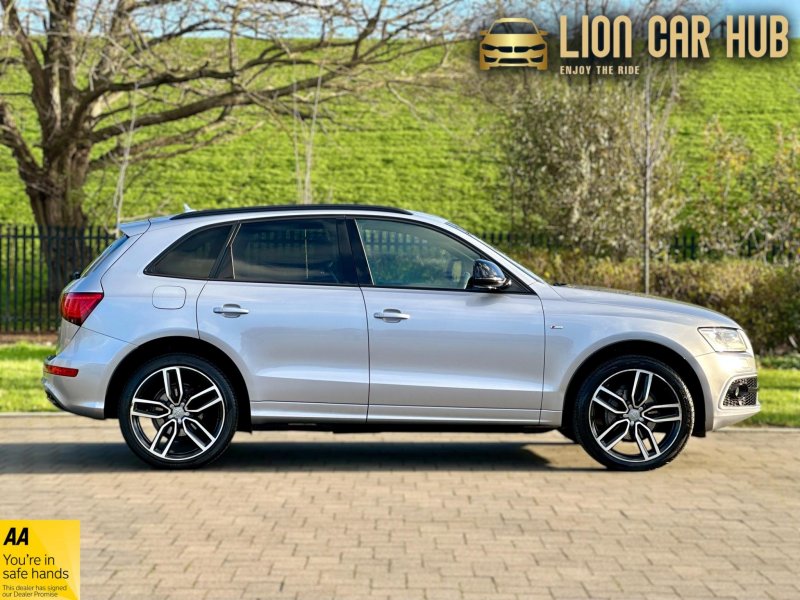 AUDI Q5