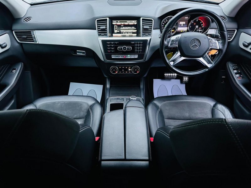 MERCEDES-BENZ M CLASS