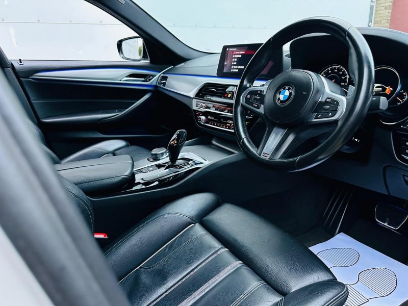 BMW 5 SERIES