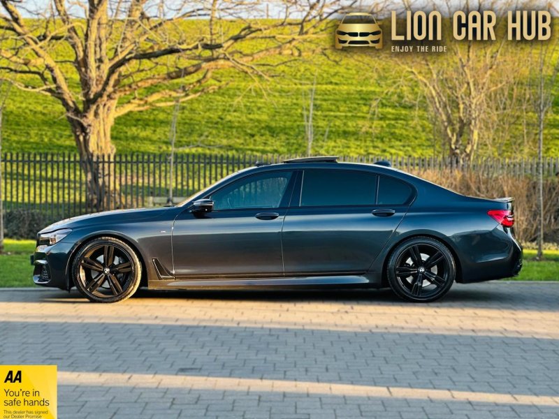 BMW 7 SERIES