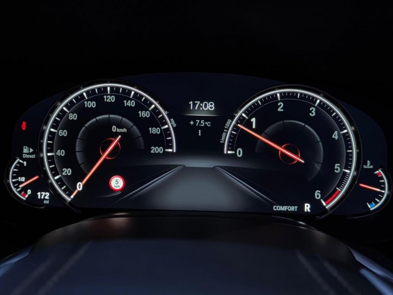 BMW 7 SERIES