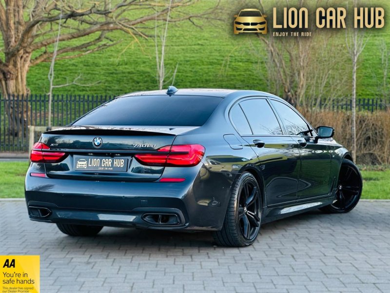 BMW 7 SERIES