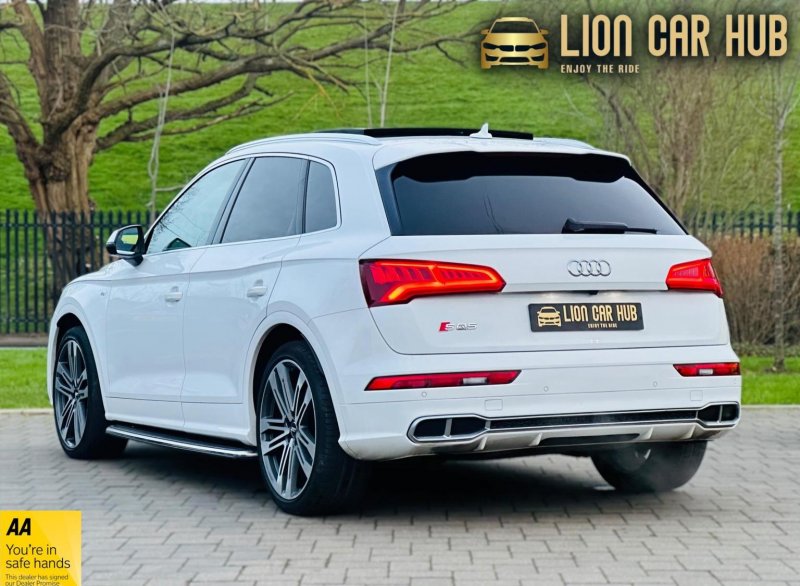 AUDI SQ5