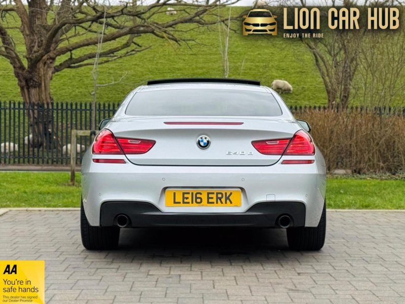 BMW 6 SERIES