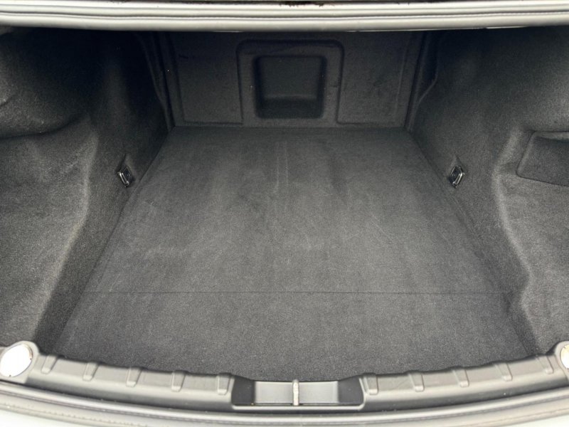 BMW 6 SERIES