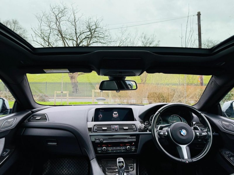 BMW 6 SERIES