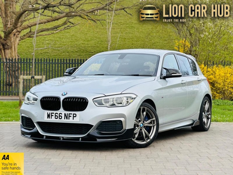 BMW 1 SERIES