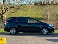 TOYOTA PRIUS+
