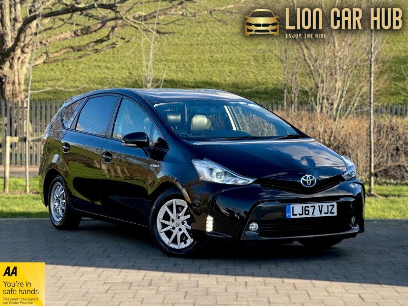 TOYOTA PRIUS+