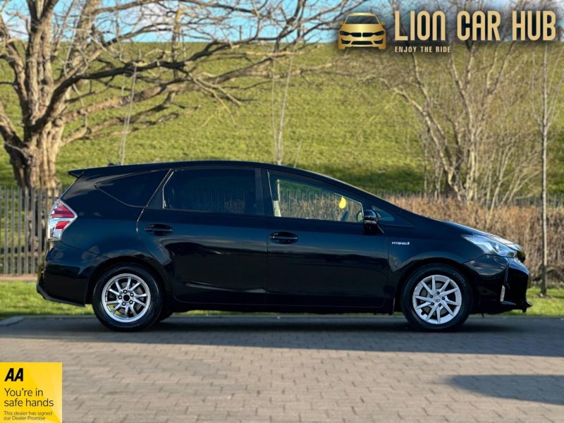 TOYOTA PRIUS+