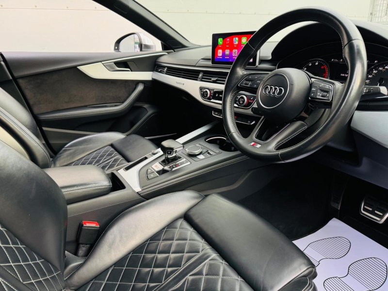 AUDI S5