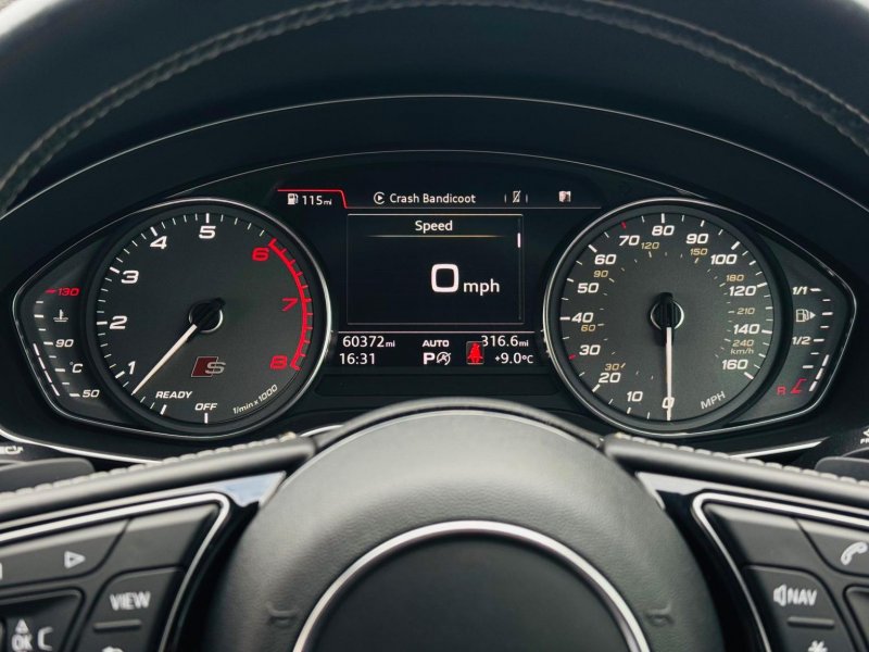 AUDI S5